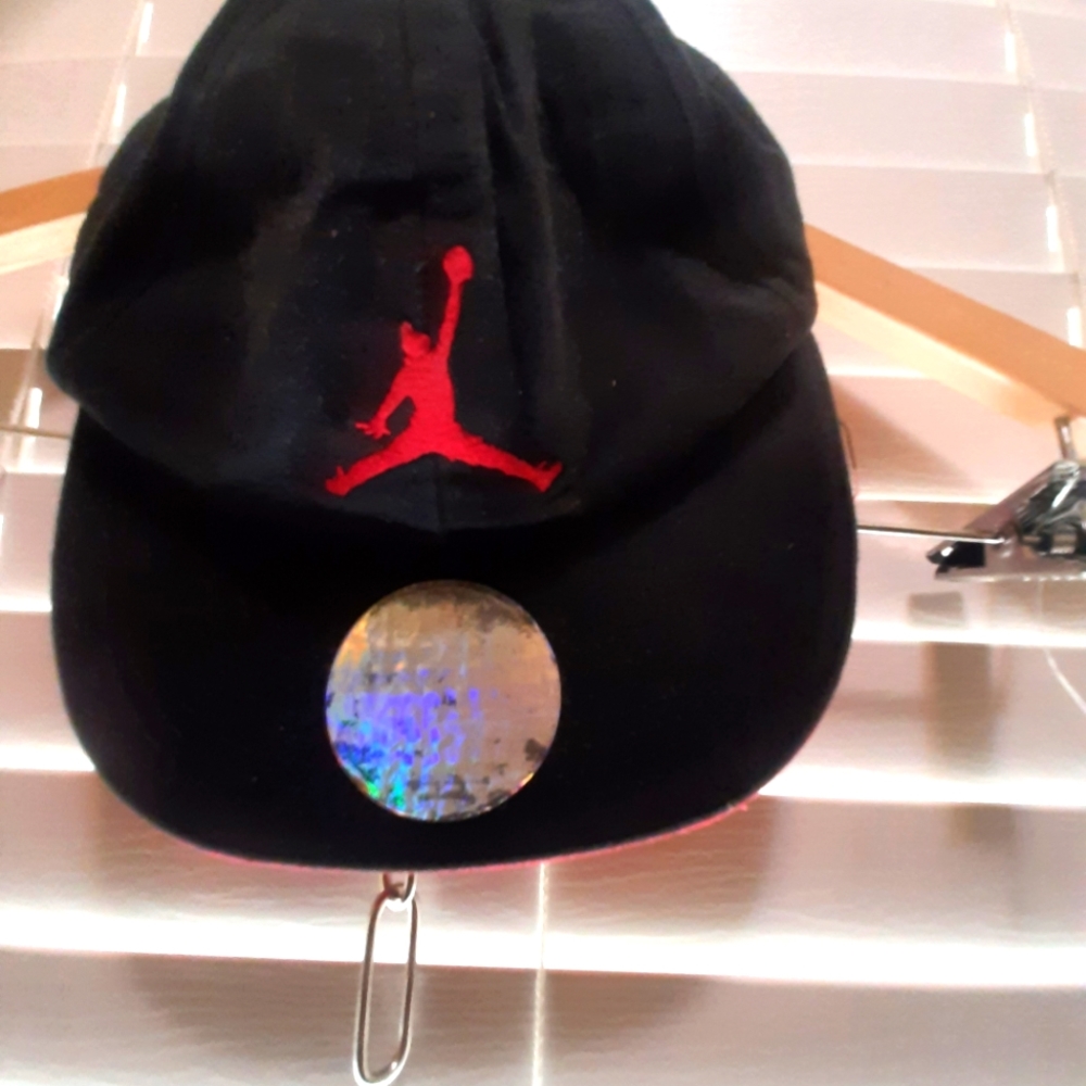 Jordan hat youths
